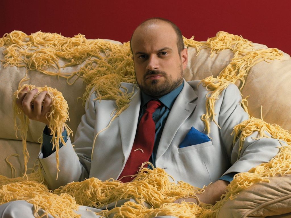 Spavaš li mirno Louis Pasteur? Izdvojili smo najluđe scene iz novog Vojkovog&nbsp;spota